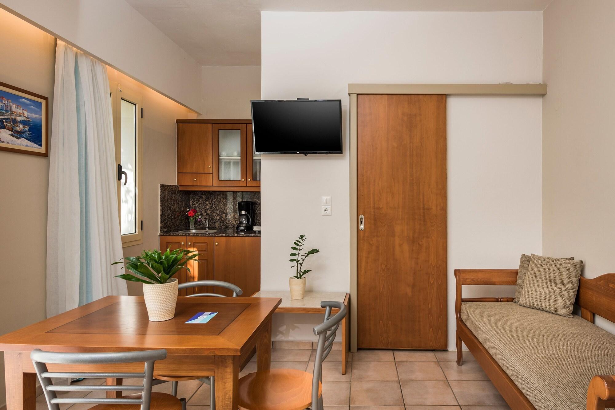 Agia Marina Elotis Suites (Adults Only) מראה חיצוני תמונה